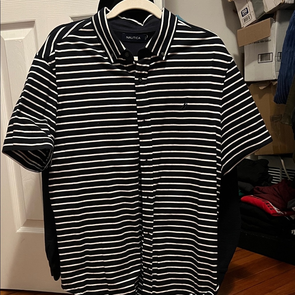 Nautica Men's Navy and White Striped Shirt